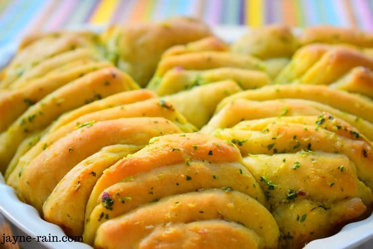 folded garlic bread