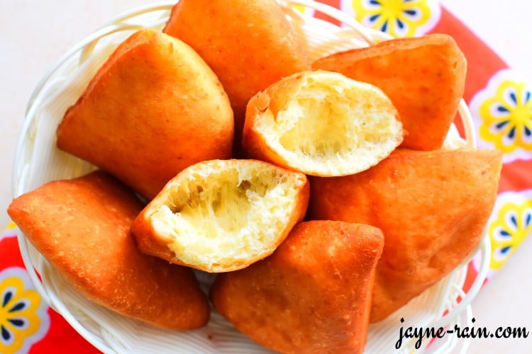 mandazi